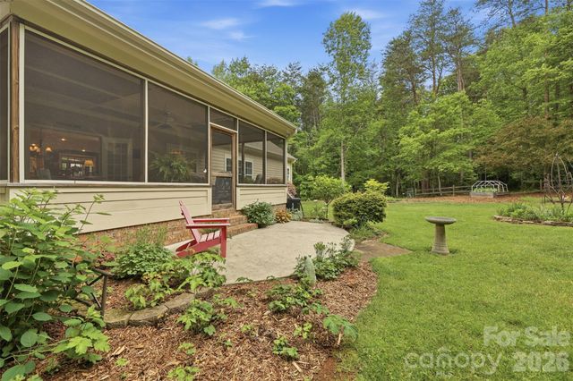 436 Cornerstone Drive, Taylorsville, NC 28681