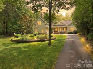 436 Cornerstone Drive, Taylorsville, NC 28681