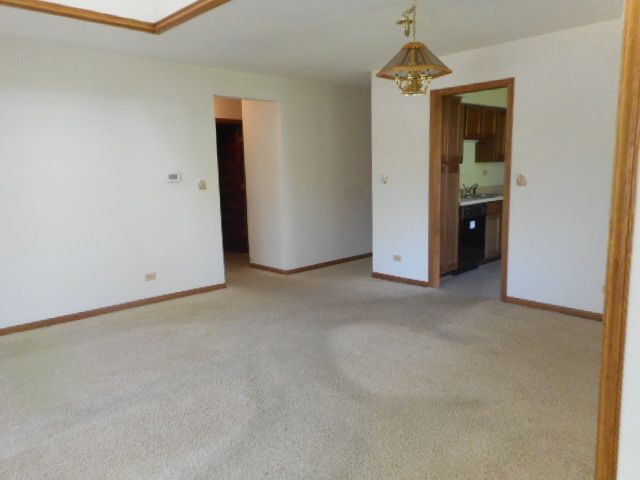 1017 Brentwood Circle, Buffalo Grove, IL 60089