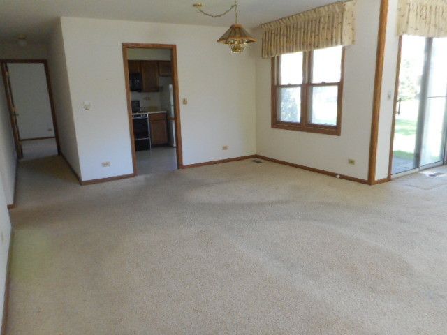 1017 Brentwood Circle, Buffalo Grove, IL 60089