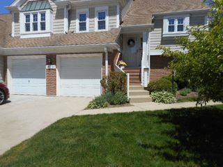 1017 Brentwood Circle, Buffalo Grove, IL 60089