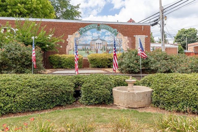 226 Oakdale Road, Jefferson, GA 30549