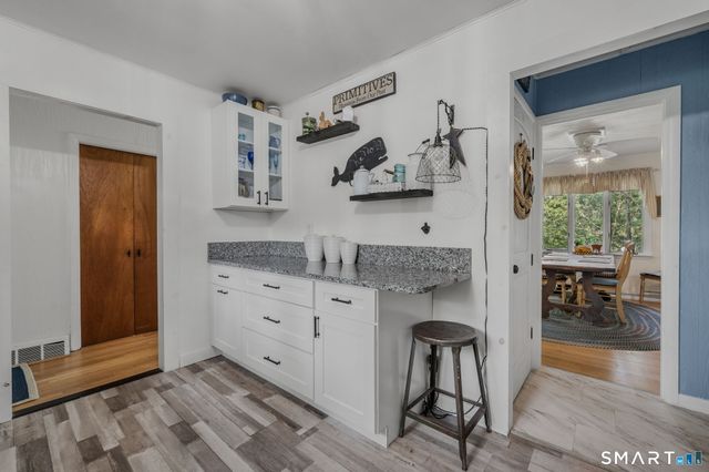 7 Harvard Terrace, Ledyard, CT 06335
