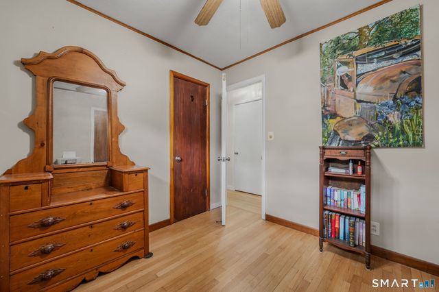 7 Harvard Terrace, Ledyard, CT 06335