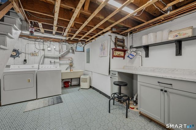 7 Harvard Terrace, Ledyard, CT 06335