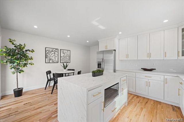 97 Thurton Place 2, Yonkers, NY 10704