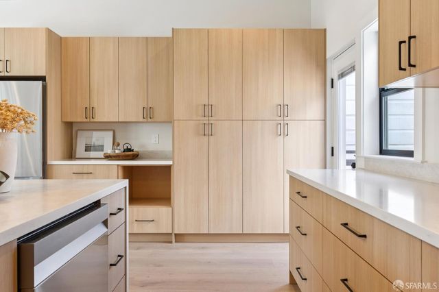 836 Alabama Street, San Francisco, CA 94110