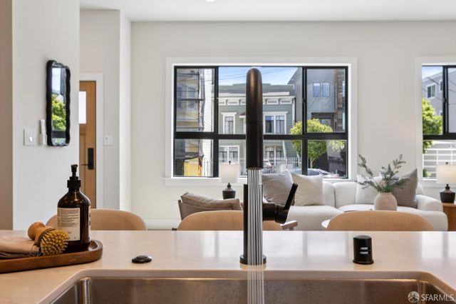836 Alabama Street, San Francisco, CA 94110
