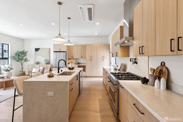836 Alabama Street, San Francisco, CA 94110