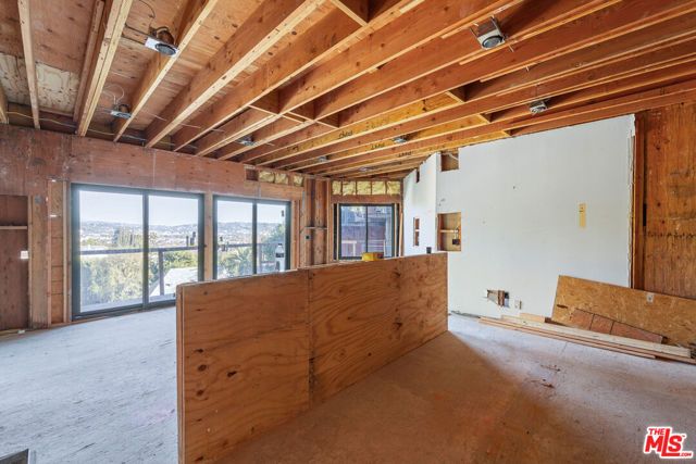 3622 Lowry Road, Los Angeles, CA 90027