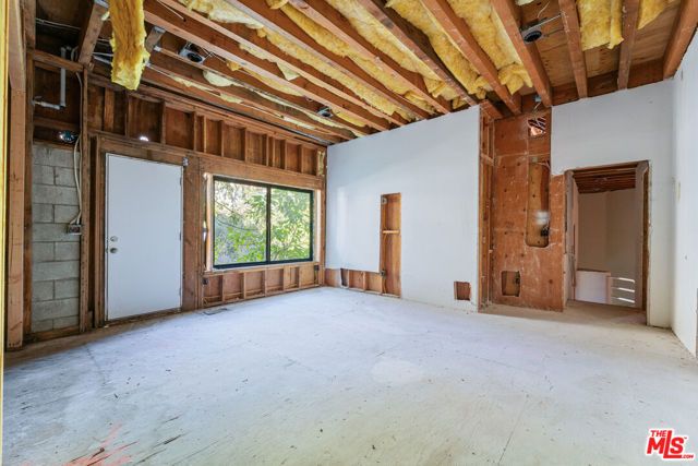 3622 Lowry Road, Los Angeles, CA 90027