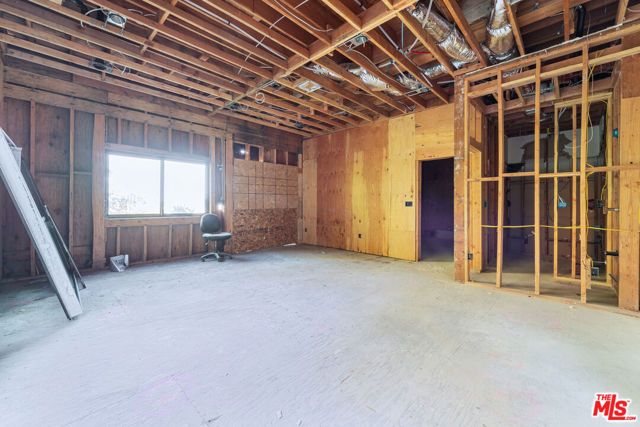 3622 Lowry Road, Los Angeles, CA 90027