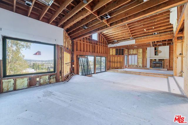 3622 Lowry Road, Los Angeles, CA 90027