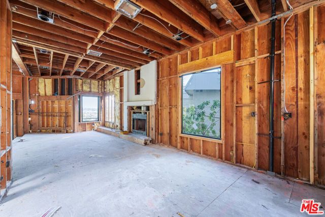 3622 Lowry Road, Los Angeles, CA 90027