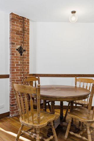 8 Andrews Avenue, Laconia, NH 03246