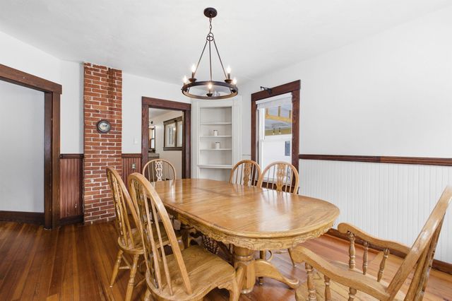 8 Andrews Avenue, Laconia, NH 03246