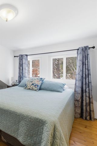 8 Andrews Avenue, Laconia, NH 03246