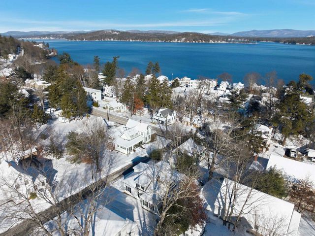 8 Andrews Avenue, Laconia, NH 03246