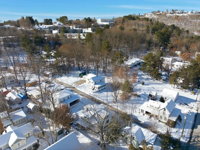 8 Andrews Avenue, Laconia, NH 03246