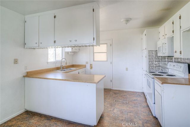 121 Summit Ave, Oroville, CA 95966