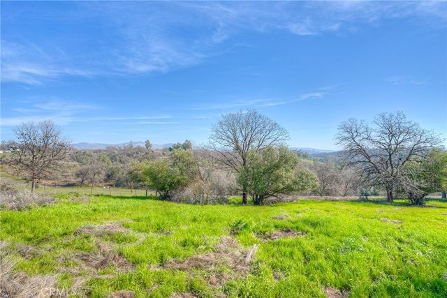 121 Summit Ave, Oroville, CA 95966