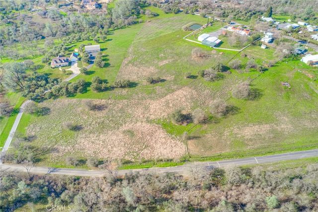 121 Summit Ave, Oroville, CA 95966