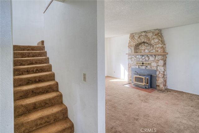 121 Summit Ave, Oroville, CA 95966