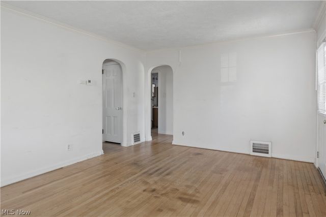 3101 Ralph Avenue, Brooklyn, OH 44109