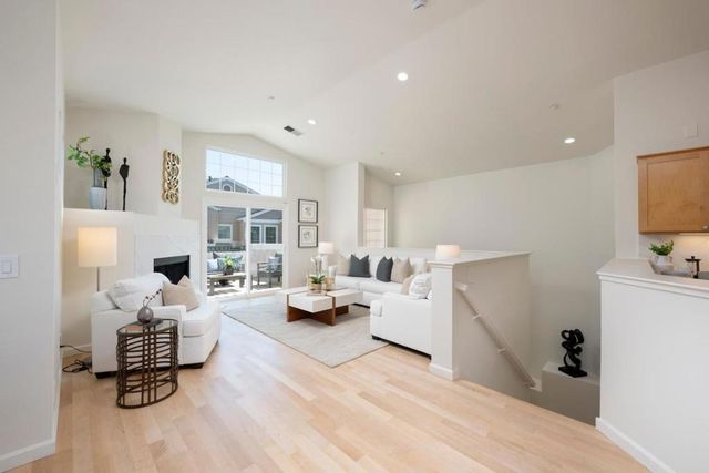 158 Positano Circle, Redwood City, CA 94065