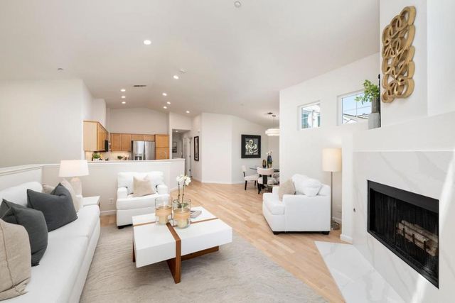 158 Positano Circle, Redwood City, CA 94065