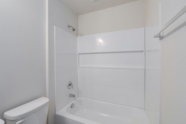 321 Hopson Street, Van Alstyne, TX 75495