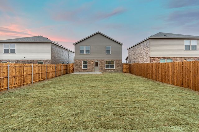 321 Hopson Street, Van Alstyne, TX 75495