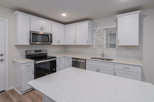 321 Hopson Street, Van Alstyne, TX 75495