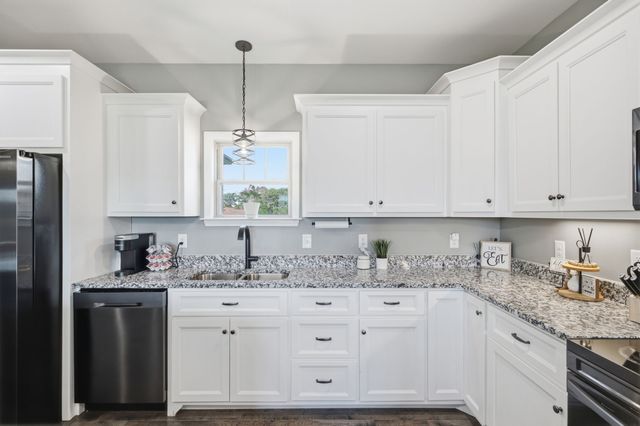 12 McFall Rd, Ethridge, TN 38456