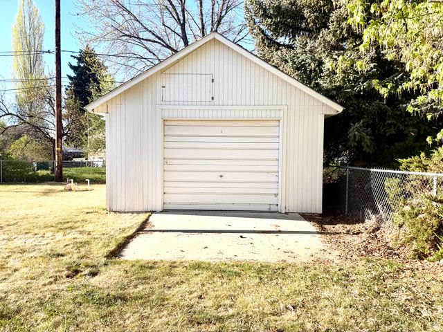 645 W 250 S, Vernal, UT 84078