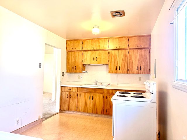 645 W 250 S, Vernal, UT 84078