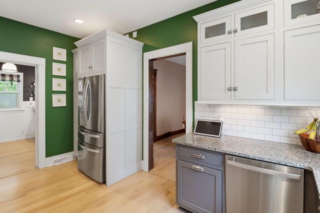 1012 Pearl Street, St. Joseph, MI 49085