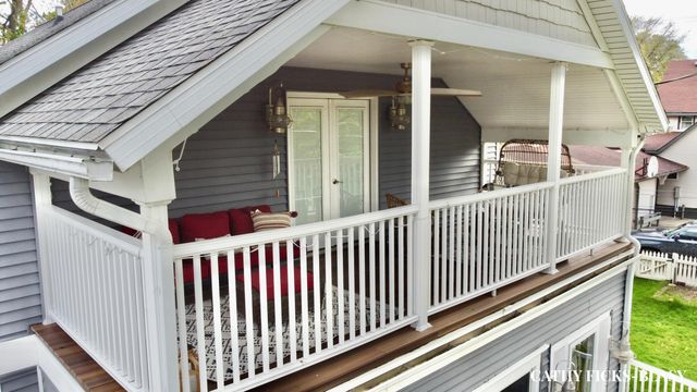 1012 Pearl Street, St. Joseph, MI 49085