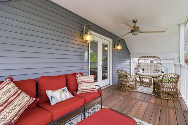 1012 Pearl Street, St. Joseph, MI 49085