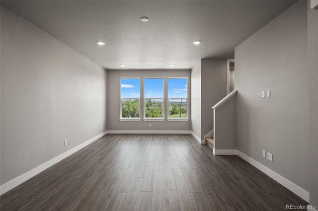 2898 W 56th Avenue, Denver, CO 80221