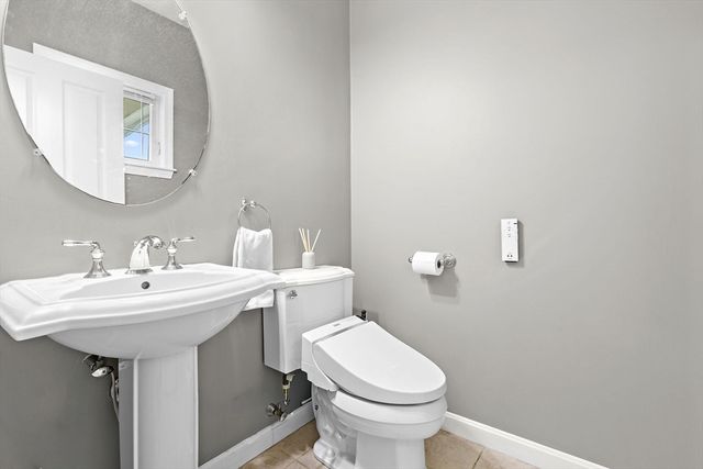 62 Sunflower Dr, Raynham, MA 02767
