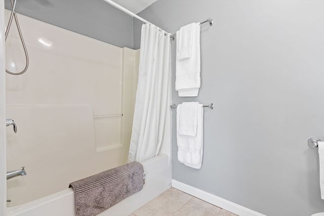 62 Sunflower Dr, Raynham, MA 02767