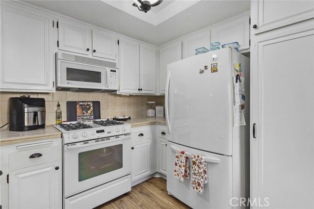 15110 Henley 51, Westminster, CA 92683