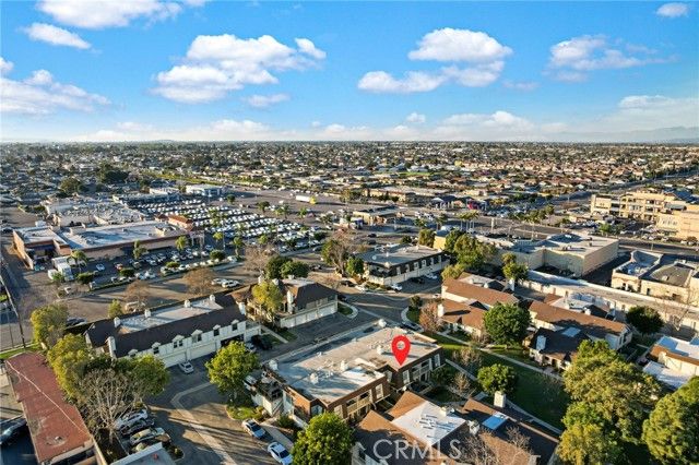 15110 Henley 51, Westminster, CA 92683