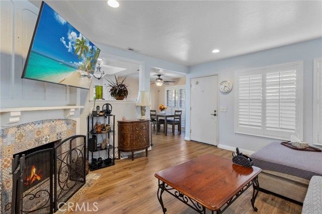 15110 Henley 51, Westminster, CA 92683