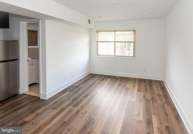 5024 H ST SE, Washington, DC 20019