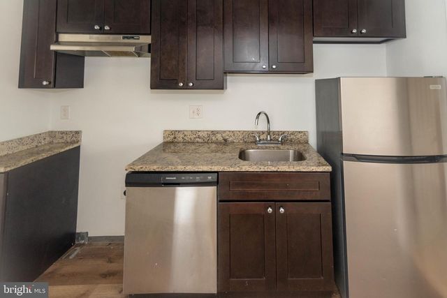 5024 H ST SE, Washington, DC 20019