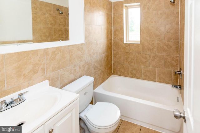 5024 H ST SE, Washington, DC 20019