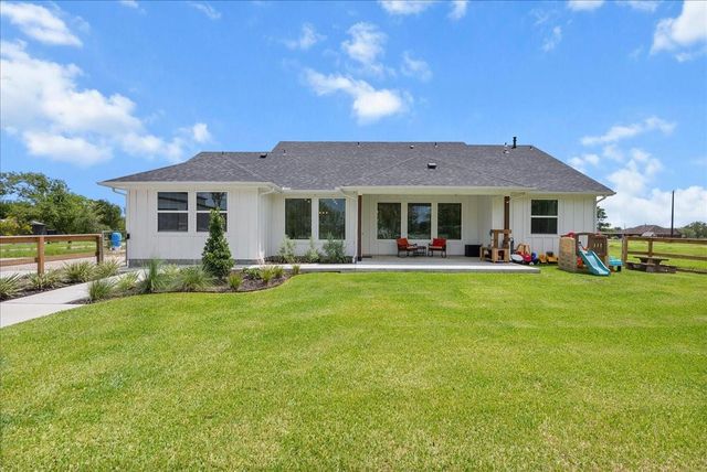12806 Vacek Road, Santa Fe, TX 77517