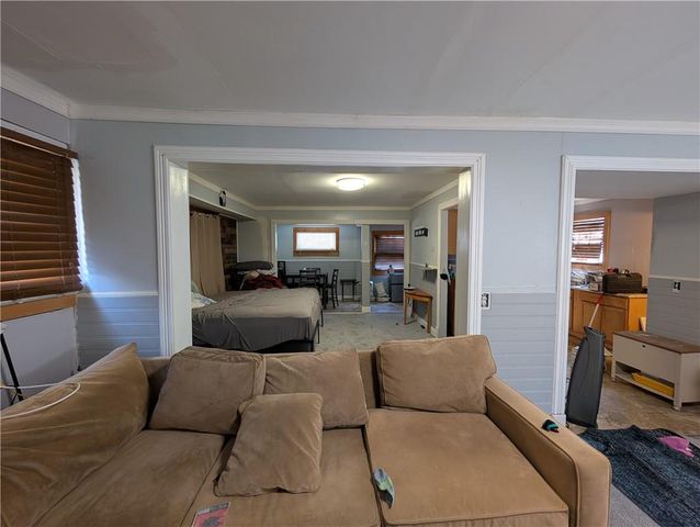 4201 S Benton Avenue, Kansas City, MO 64130